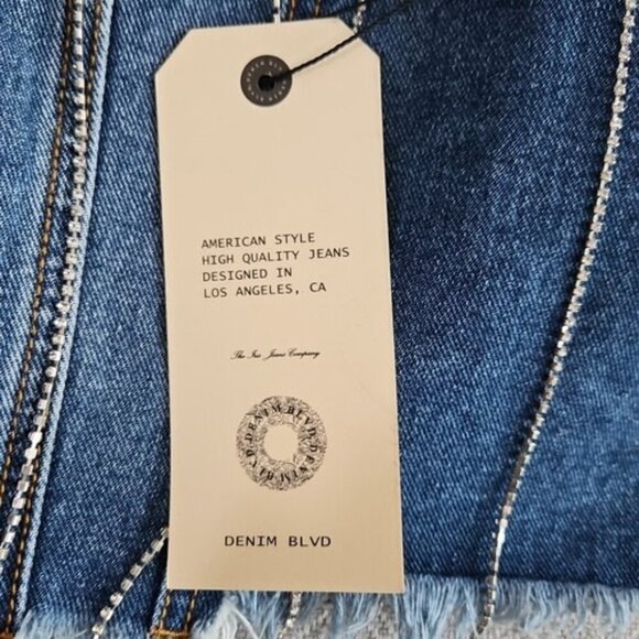 NWT Denim Blvd Los Angeles Denim Jacket Women's Size Small Bling Rhinestoned - Picture 3 of 14